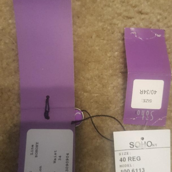 Mens Suit 40R - Picture 4 of 8